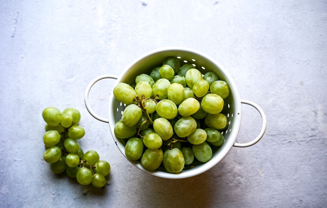 ORGANIC GREEN GRAPES-1