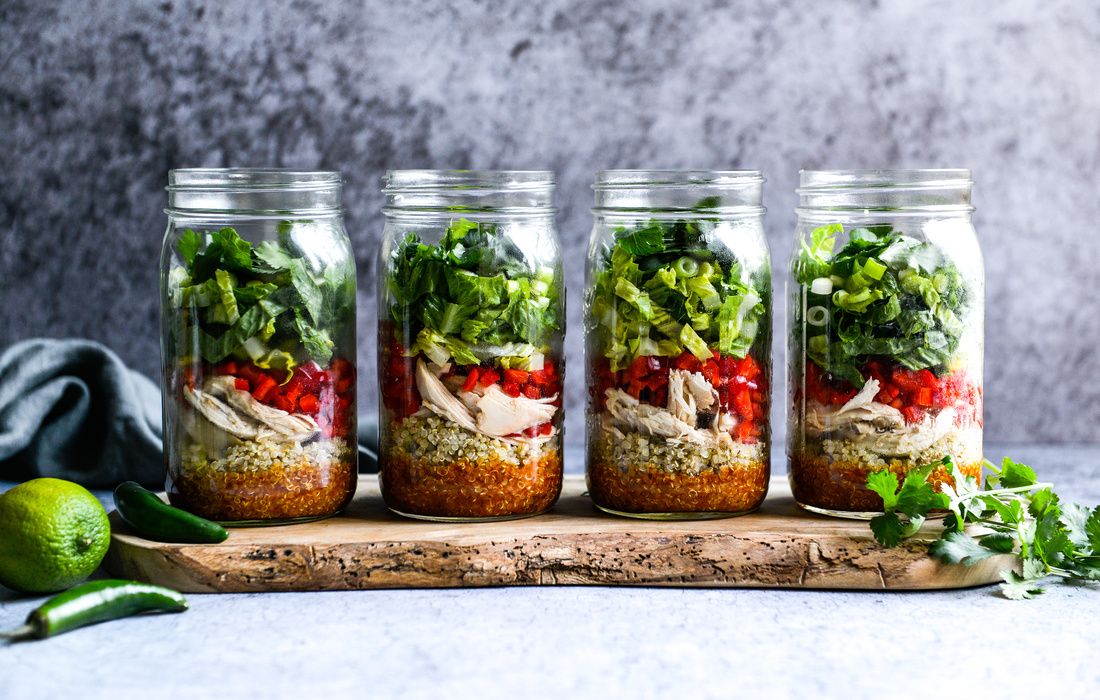 SOUTHWESTERN QUINOA AND CHICKEN SALAD JARS WITH CHILI-LIME DRESSING-1