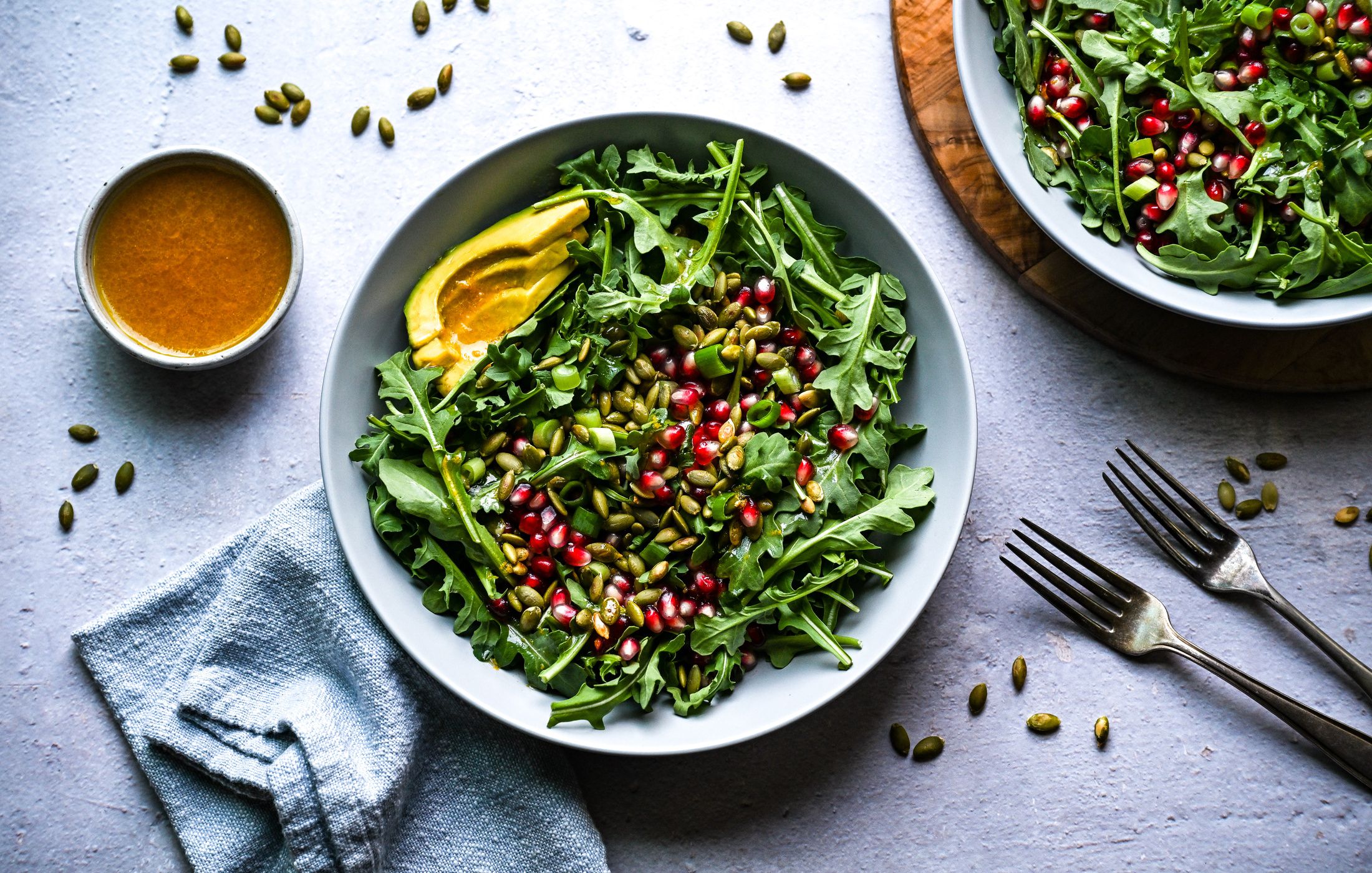 ARUGULA, AVOCADO, AND POMEGRANATE SALAD WITH ORANGE VINAIGRETTE-1
