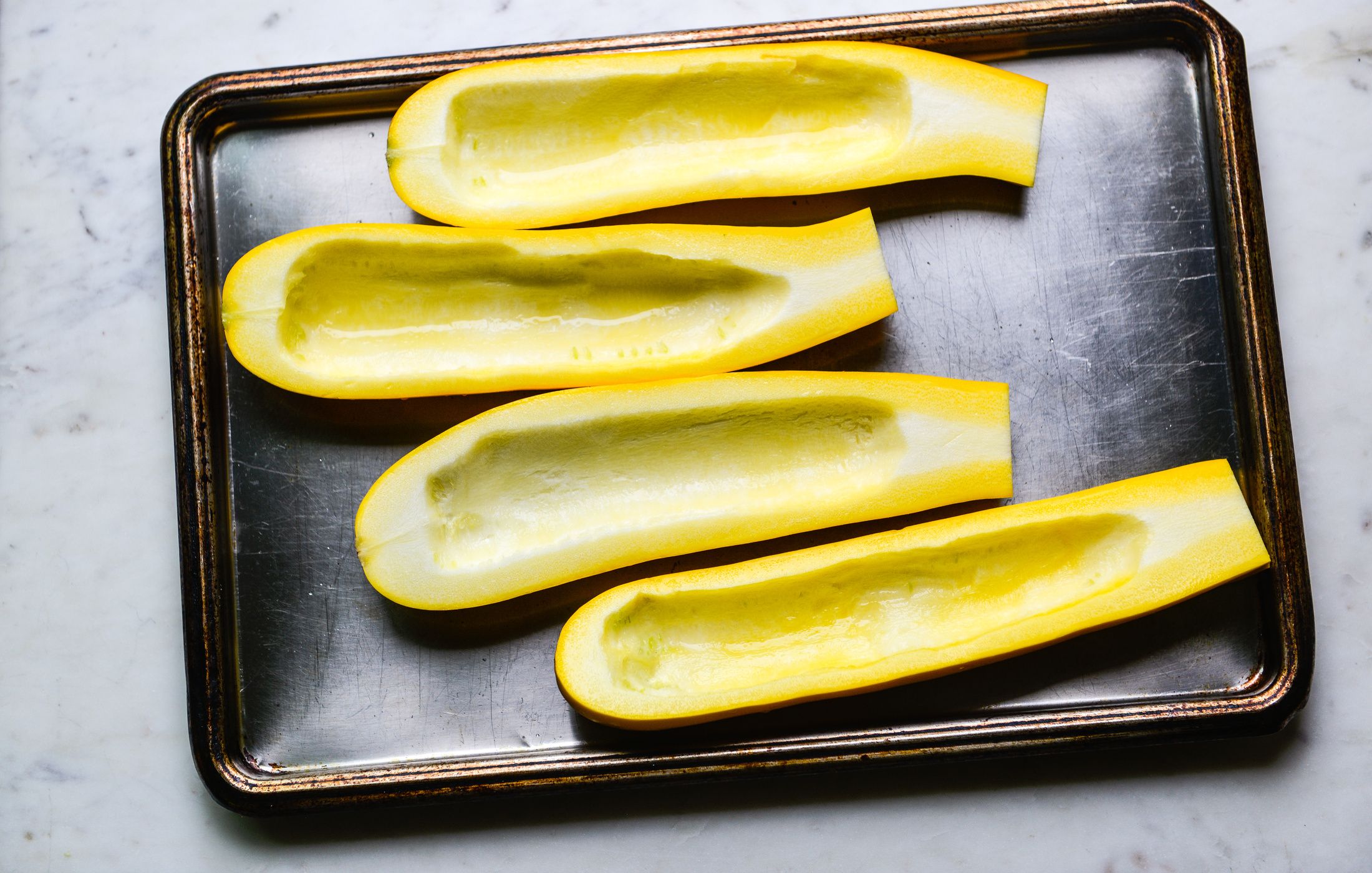 KETO BEEF STUFFED ZUCCHINI BOATS-1