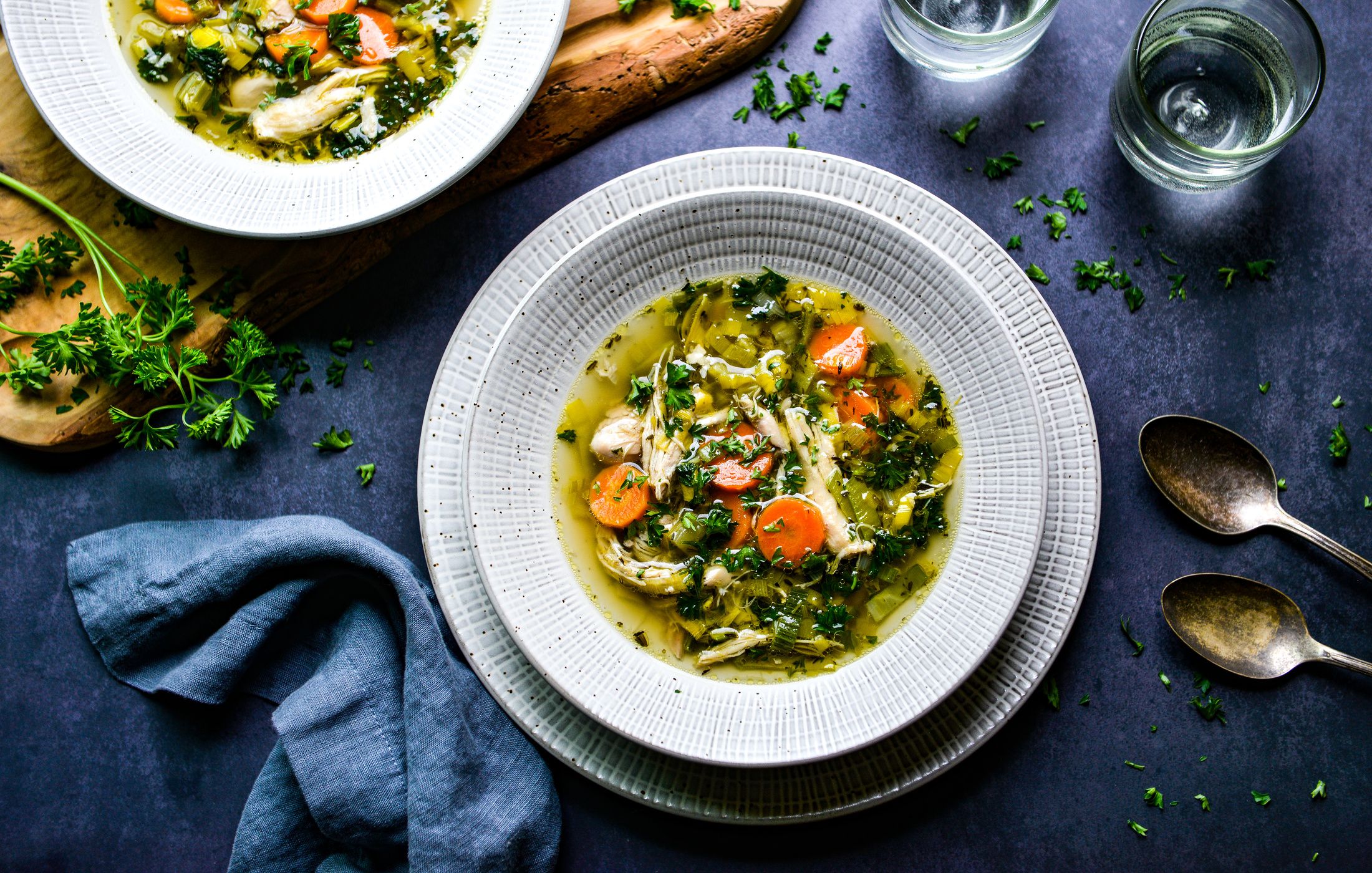 LOW-FODMAP LOW-HISTAMINE CHICKEN AND LEEK SOUP-1