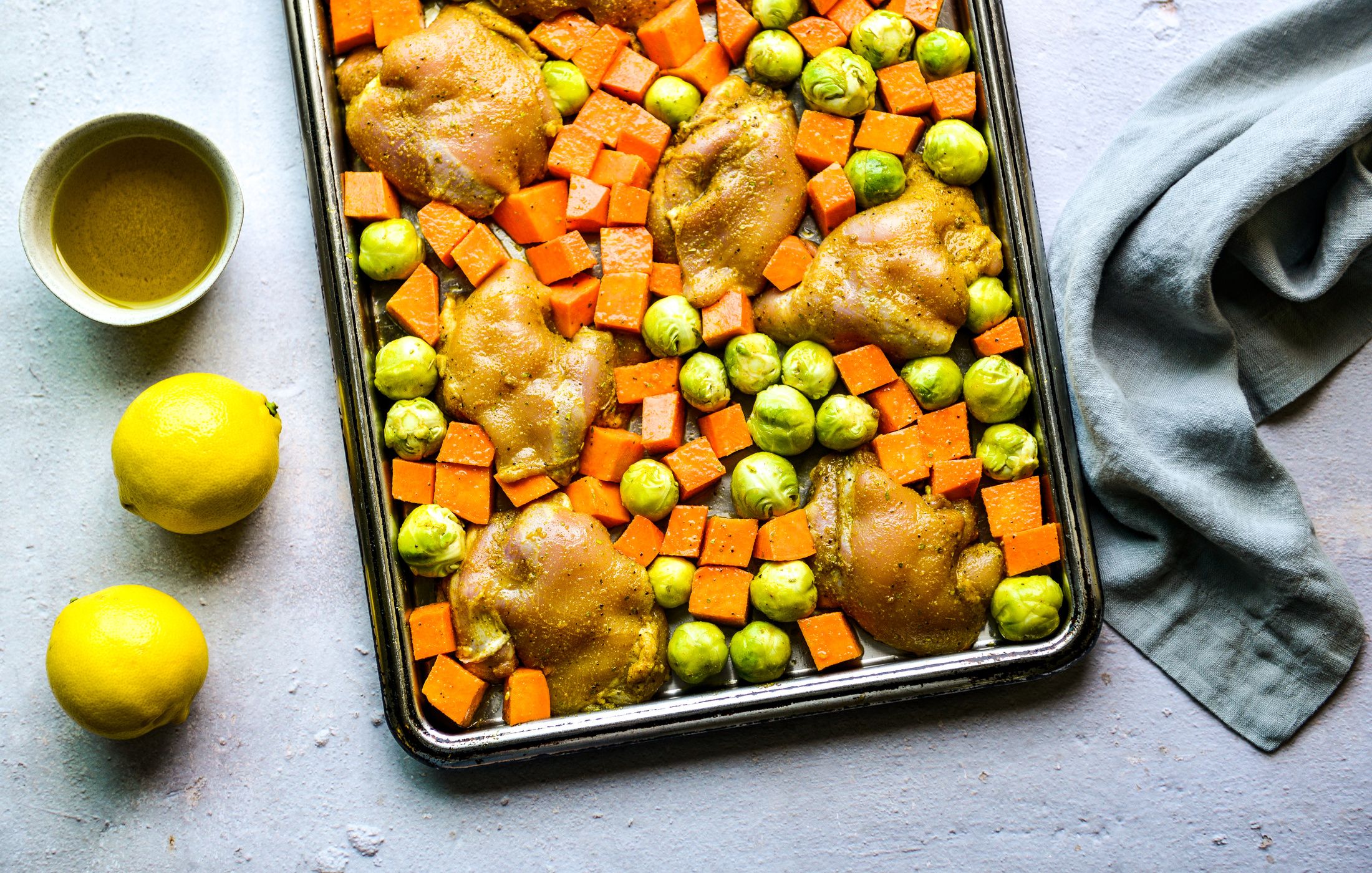 SHAWARMA SHEET PAN CHICKEN AND VEGETABLES WITH GARLIC GREEN SAUCE-2