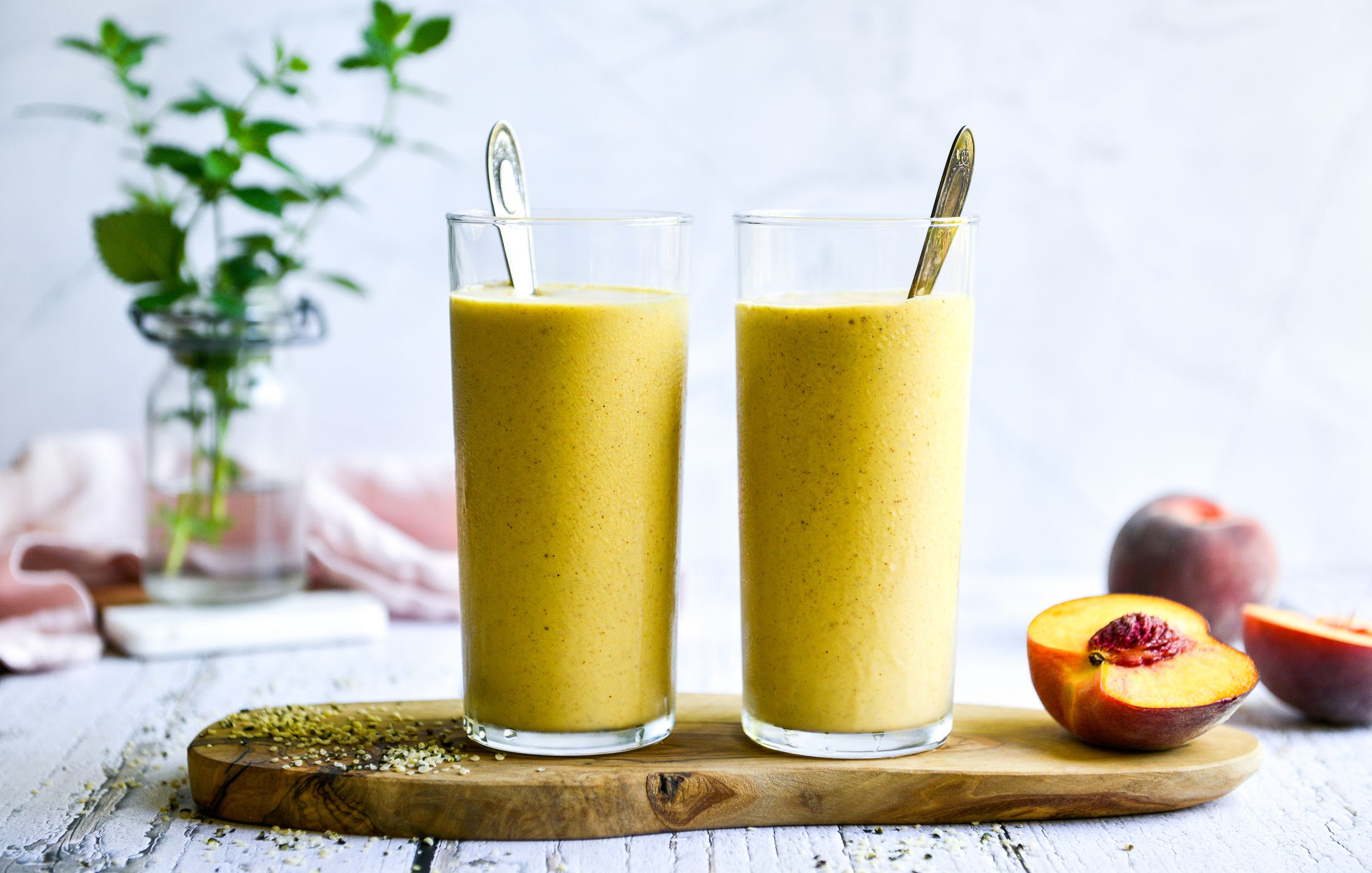 TROPICAL MANGO LIME PROTEIN SMOOTHIE