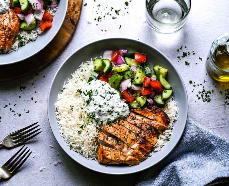 MEDITERRANEAN CHICKEN TZATZIKI BOWLS EASY HEALTHY-1